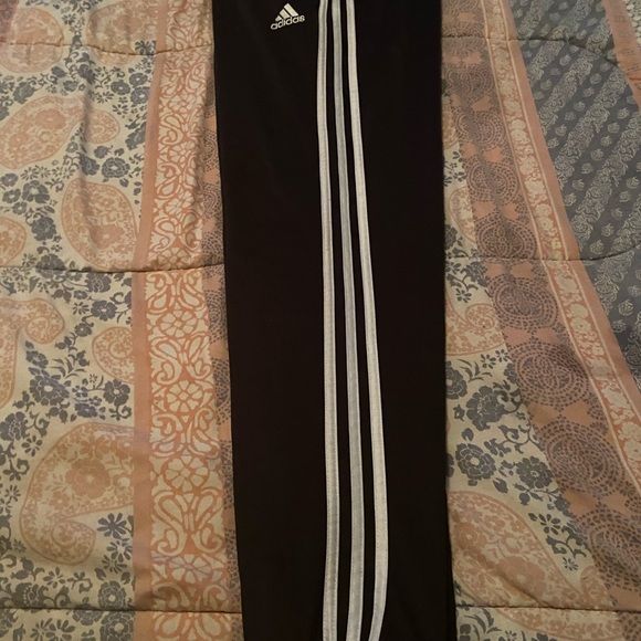 Adidas - Picture 2 of 3